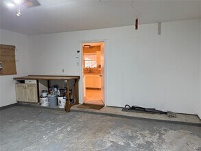 Building Photo - 18374 Pine Post Ct