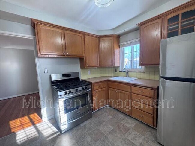 Foto del edificio - 2714 Glenview Ave