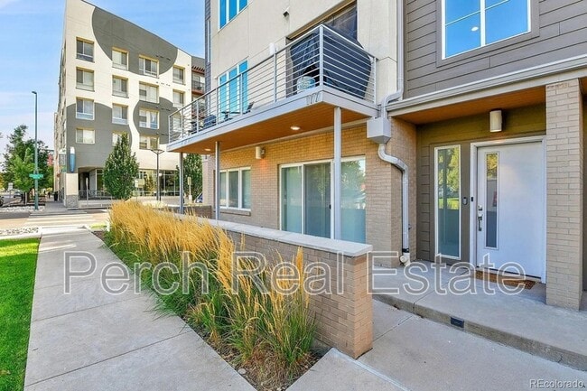 Photo - 177 S Harrison St Townhome