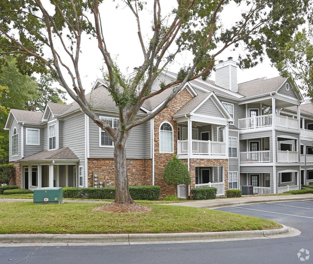 Elan en Mallard Creek - Elan at Mallard Creek Apartment Homes