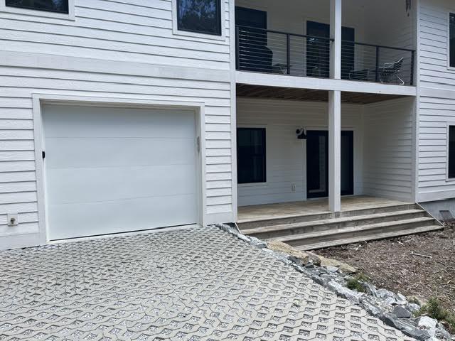 Building Photo - 3767 Laurel Park Hwy