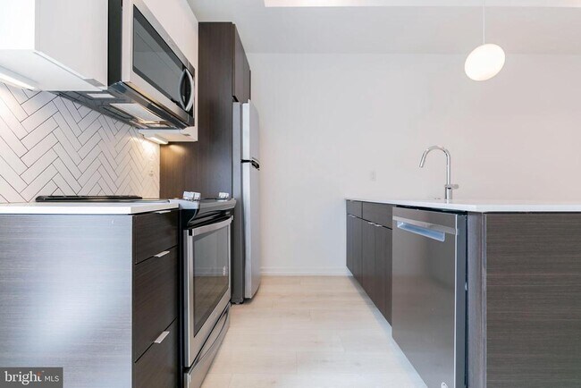 Foto del edificio - 1244 N Taney St