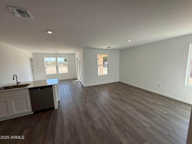 Building Photo - 8481 W Reventon Dr