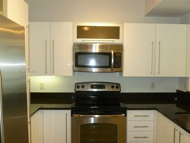 Foto del edificio - 7350 SW 89th St