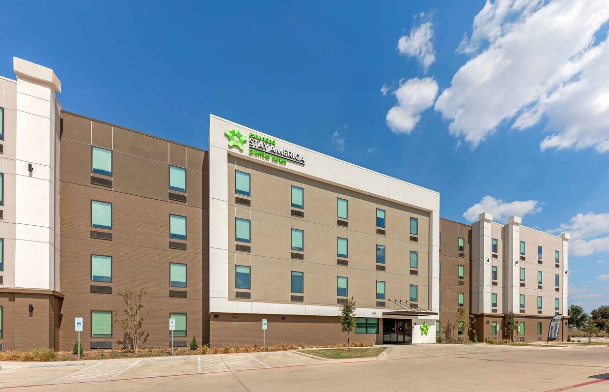 Foto principal - Furnished Studio-Kyle