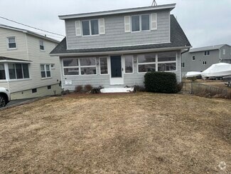 Building Photo - 63 Langworthy Ave