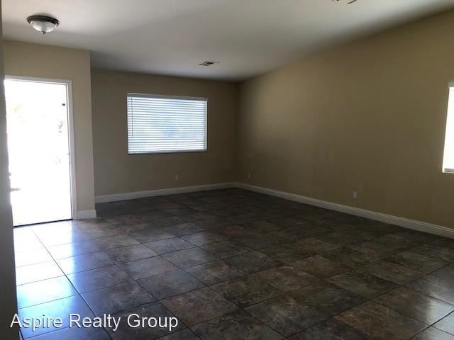 Building Photo - 3 br, 2 bath House - 2913 Fern Crest Avenue