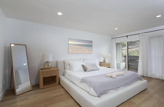 Foto del edificio - "Chic Beachside Living: 1-Bedroom Retreat ...