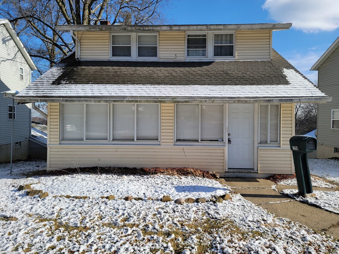 Foto principal - 1299 Sunrise Dr