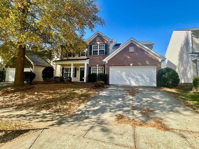 Stunning 5-bedroom, 2.5-bathroom home | Lo... - Stunning 5-bedroom, 2.5-bathroom home | Lo...