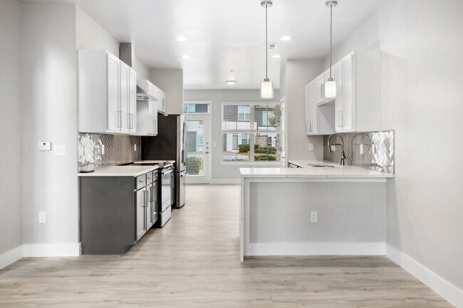Foto del edificio - The Apartments at Brayden