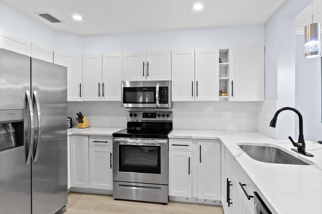 Foto del edificio - 111 Ocean Dunes Cir