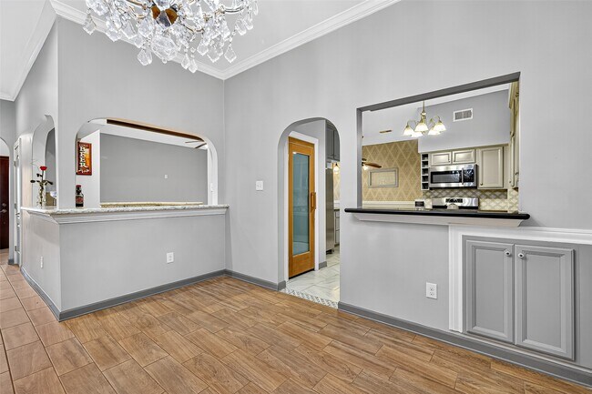 Building Photo - 15068 Kimberley Ct