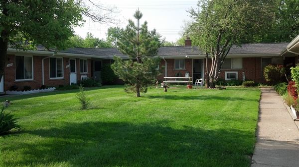 Building Photo - 1601 E 13 Mile Rd