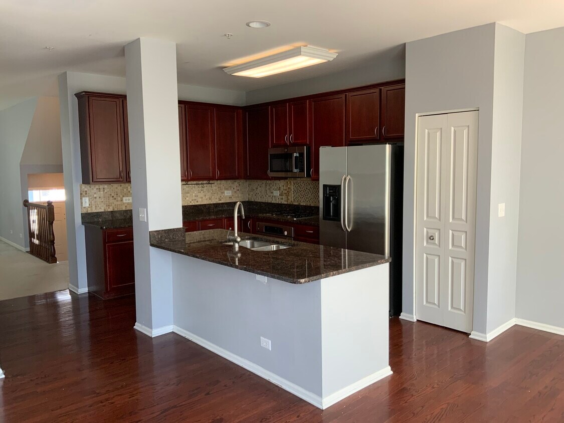 Building Photo - 1006 Tuscany Dr