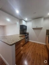Building Photo - 6080 Forest Hill Blvd