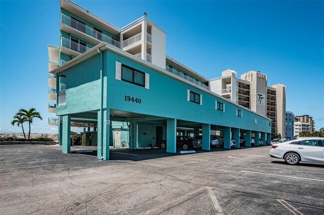 Foto del edificio - 19440 Gulf Blvd