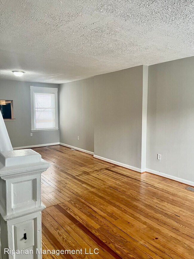 Building Photo - 2 br, 1 bath House - 3014 Mathews St