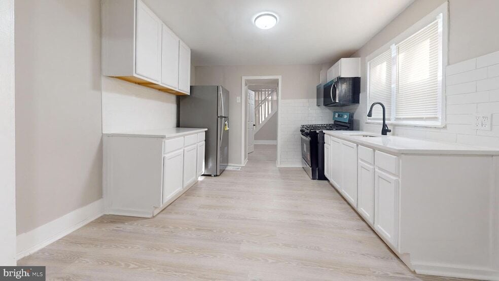 Foto principal - 6307 Saybrook Ave