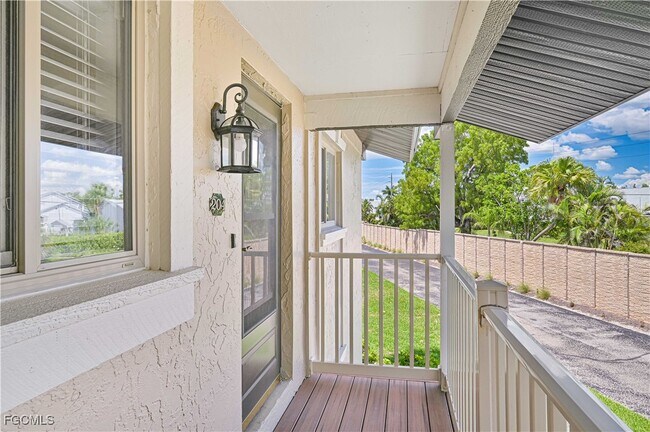 Foto del edificio - 16650 Partridge Place Rd