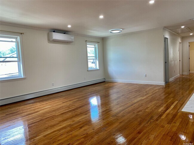 Building Photo - 129-01-12911 11th Ave