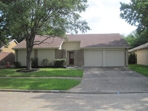 Building Photo - 6822 Harpers Dr