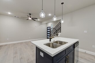 Building Photo - 19112 Sears Dr
