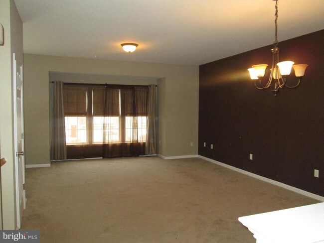 Foto del edificio - 10347 Lantern Ln