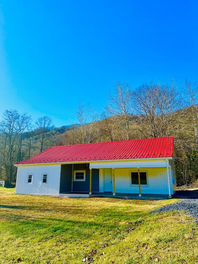 Foto del edificio - 19557 Brocks Gap Rd