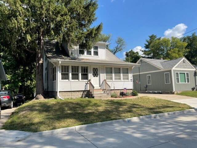 Foto principal - 302 Melrose Ct