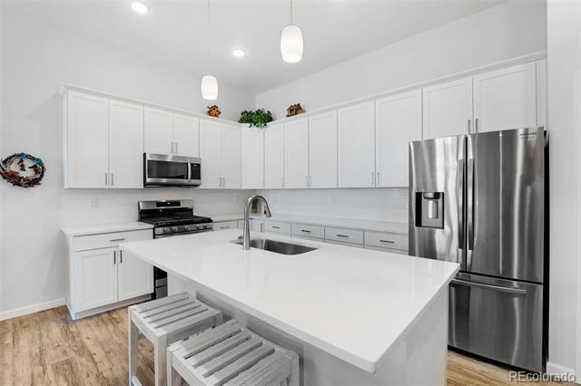 Foto del edificio - 15501 E 112th Ave