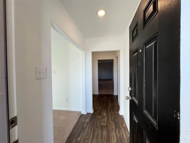 Foto del edificio - 14125 Prospector Wy