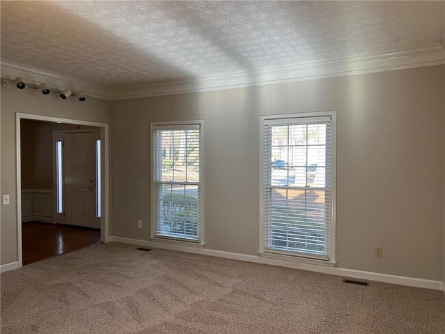 Building Photo - 2934 Canton Chase Dr