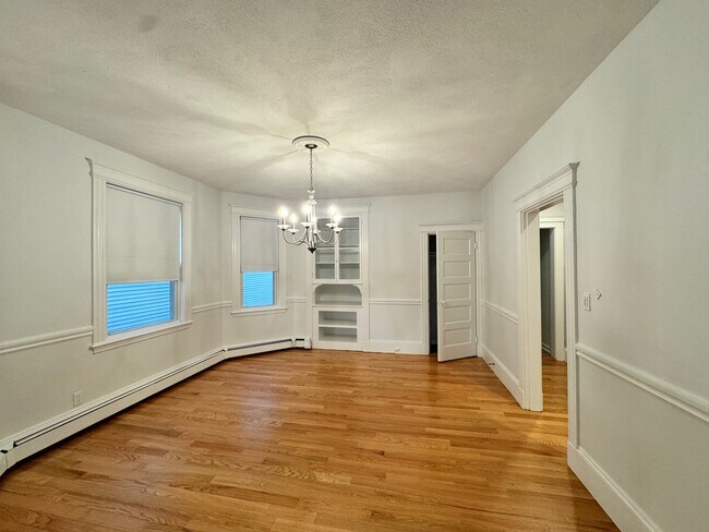 Foto del edificio - 136 Sharon St