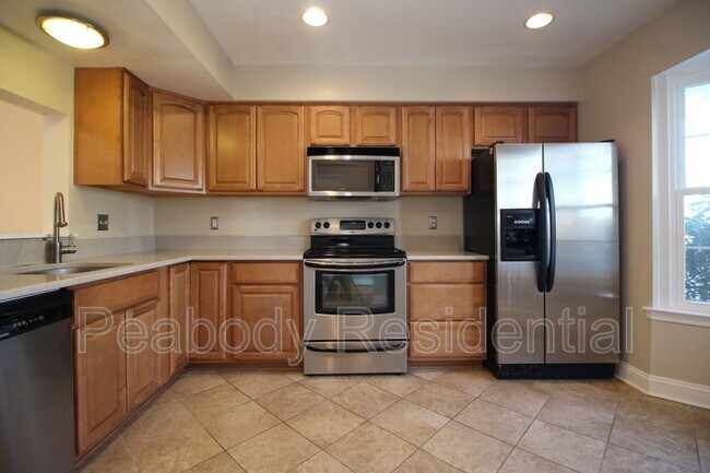 Building Photo - 192 Sulgrave Ct