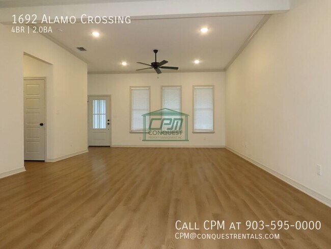 Building Photo - 1692 Alamo Xing Rd