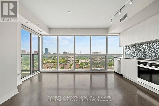 Building Photo - 2-1802 Sonic Way