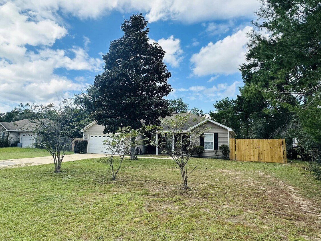 Building Photo - 219 Shorey Dr