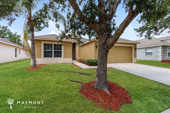 Foto del edificio - 15457 Long Cypress Dr