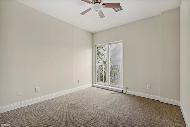 Foto del edificio - 5 br, 3 bath Duplex - 2107 N 17TH ST Unit B