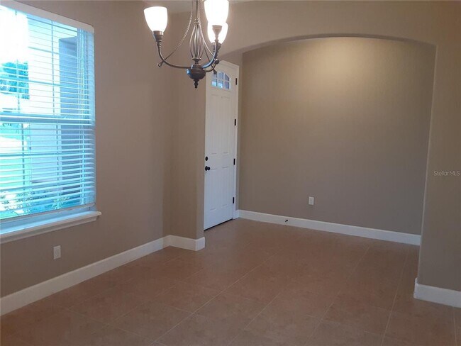 Foto del edificio - 33848 Emerald Pond Loop