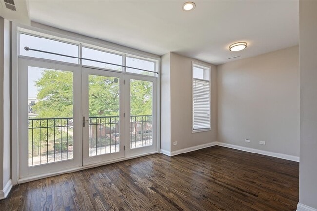 Building Photo - 4541 S Evans Ave