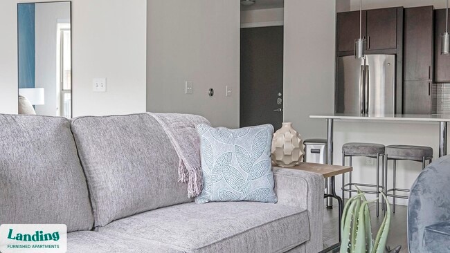 Building Photo - 825 Usener St