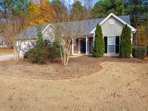 Building Photo - 1633 Amalie Dr