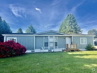 Building Photo - 2453 E 66th Terrace