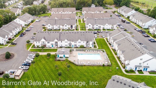 Building Photo - 609 Duke Dr