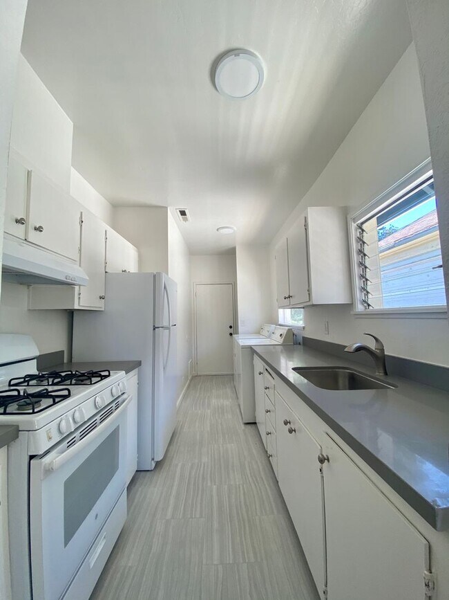 Foto del edificio - 1009 Chestnut St.