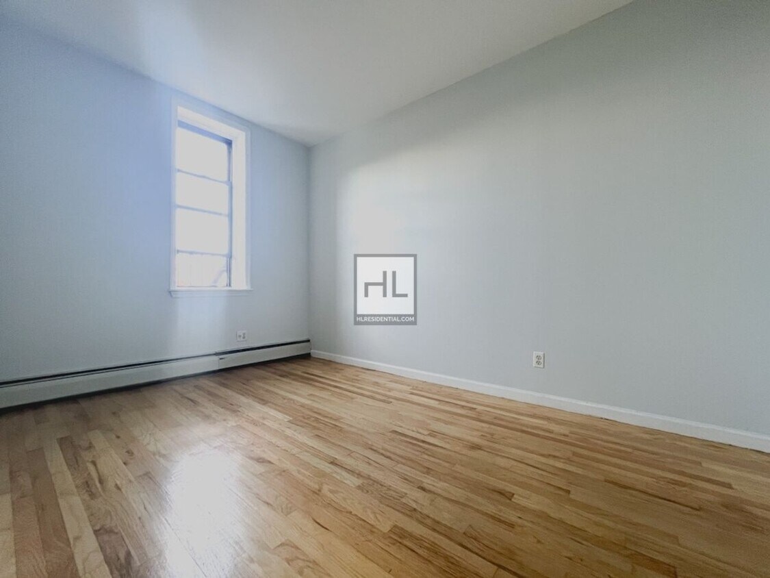 Foto del edificio - 36 AVENUE