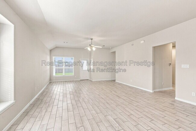 Foto del edificio - 13322 Sea Breeze Dr