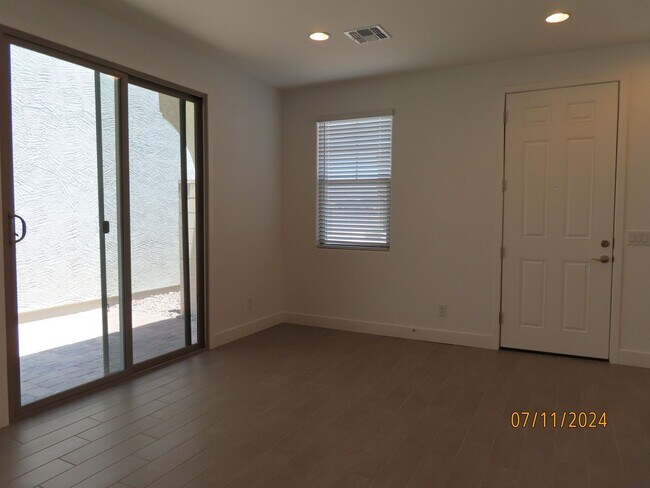 Building Photo - Brand New 3 Bedroom 2.5 Bath Home